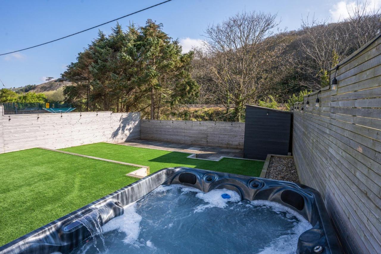 No40Barmouth-Modern,Spacious&Hot Tub Екстериор снимка